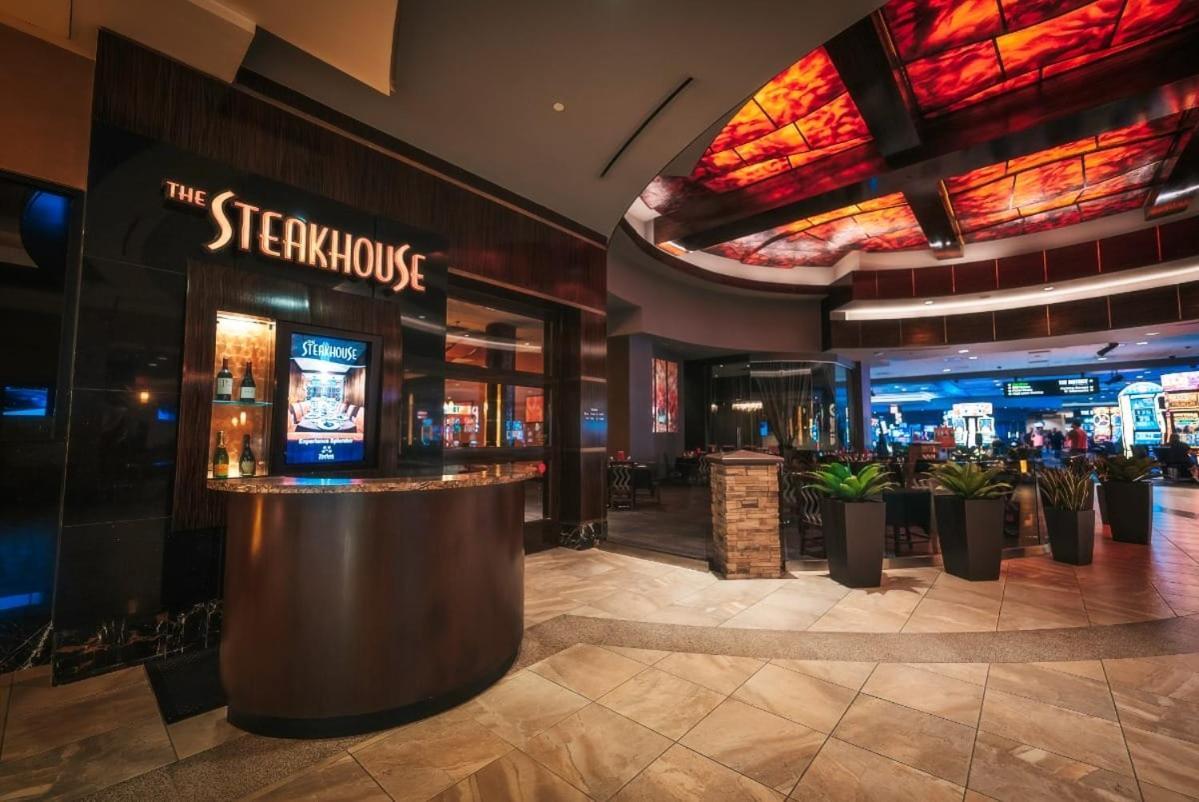 ホテル Agua Caliente Casino ランチョ・ミラージュ エクステリア 写真
